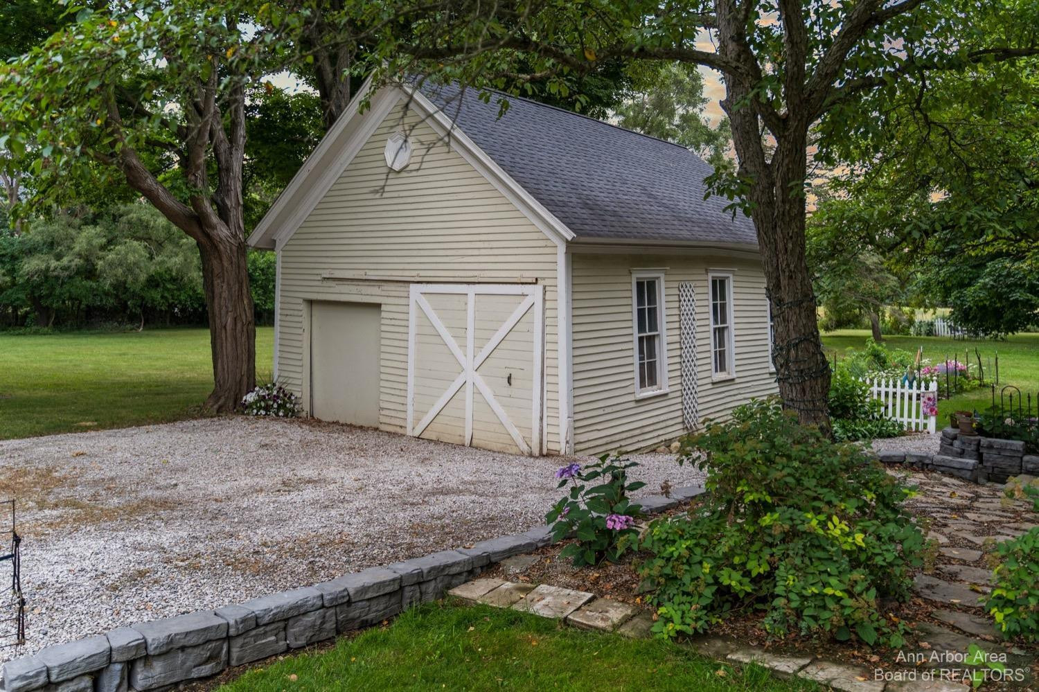 12640 Dunham Road Hartland, MI 48353 - Photo 70 of 97 Photo 70