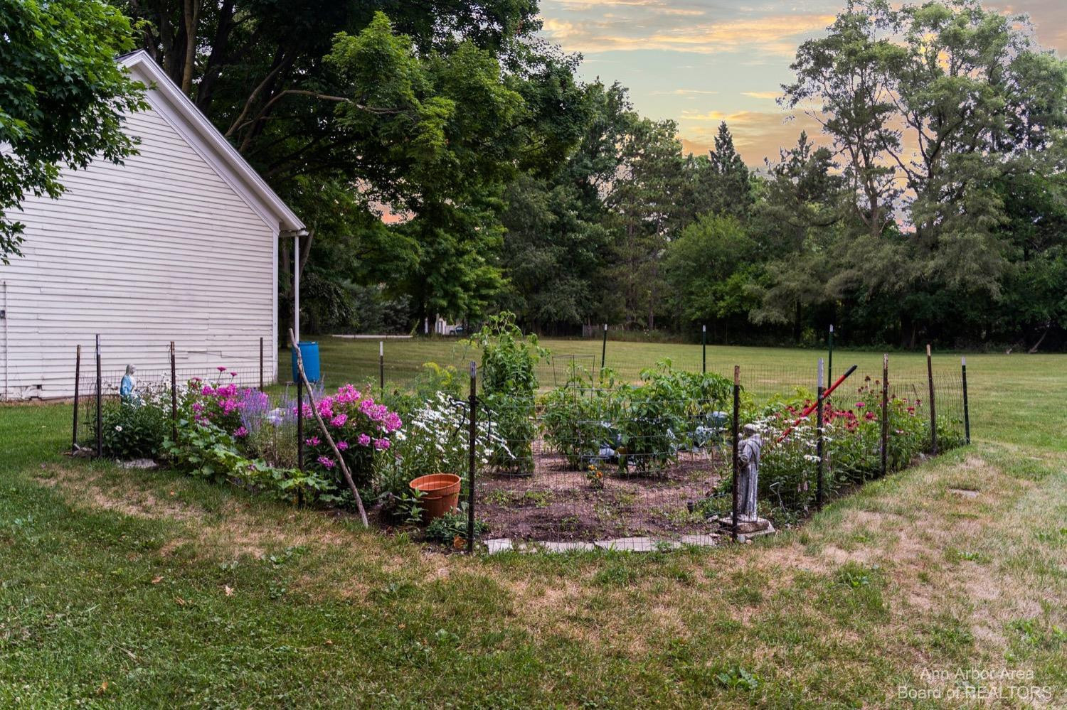 12640 Dunham Road Hartland, MI 48353 - Photo 74 of 97 Photo 74