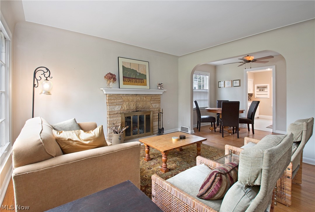 3535 Bainbridge Road Cleveland Heights, OH 44118 - Photo 2 of 22 Gallery Image 2