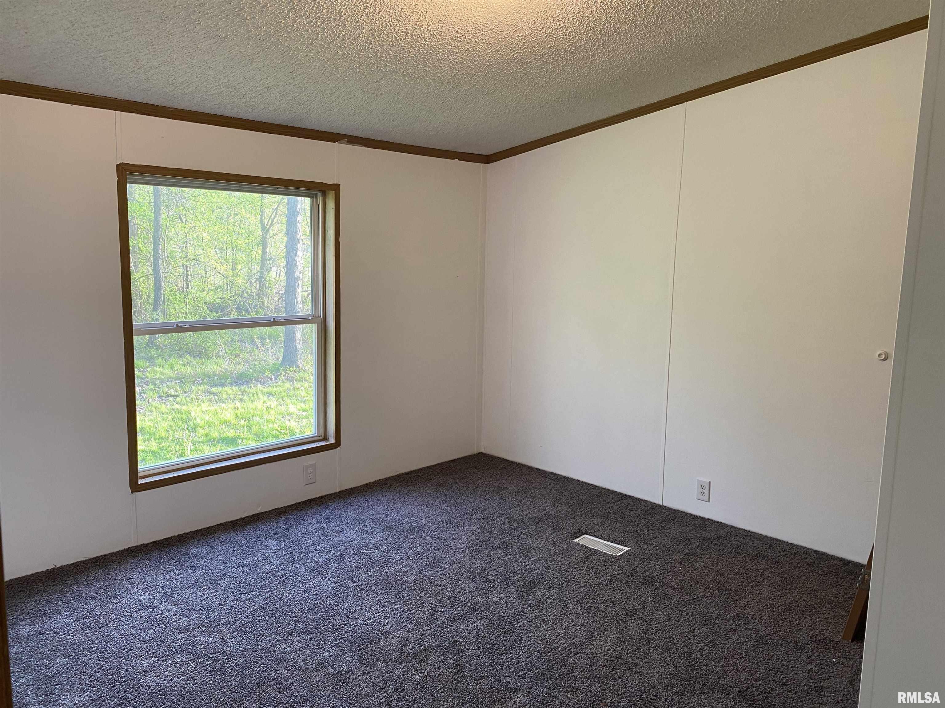 2450 County Farm Road Kell, IL 62853 - Photo 15 of 23