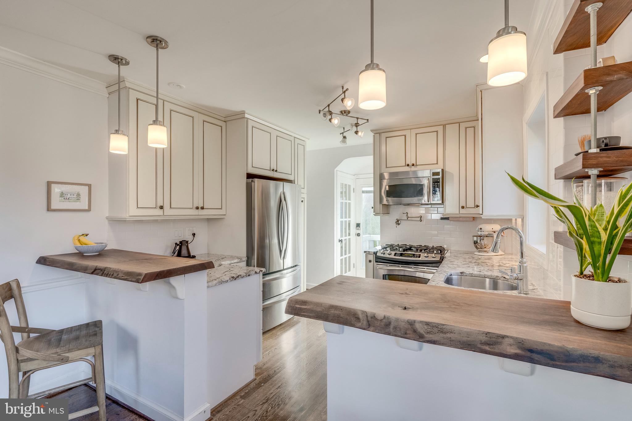 5909 Wilmett Road Bethesda, MD 20817 - Photo 14 of 40 Gallery Image 14