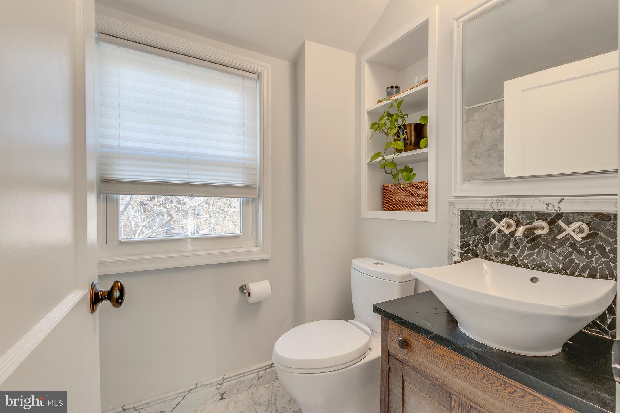 5909 Wilmett Road Bethesda, MD 20817 - Photo 28 of 40 Gallery Image 28