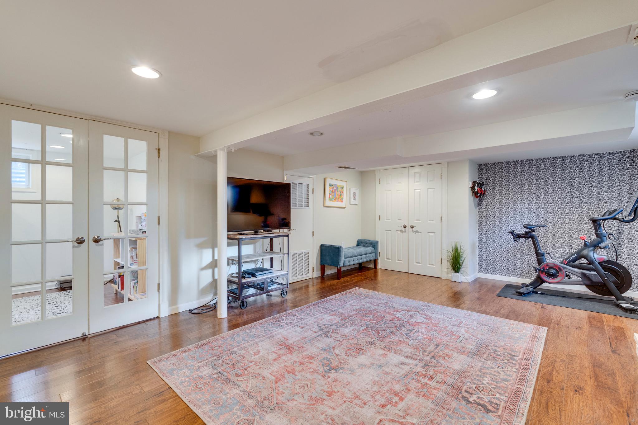 5909 Wilmett Road Bethesda, MD 20817 - Photo 30 of 40 Gallery Image 30