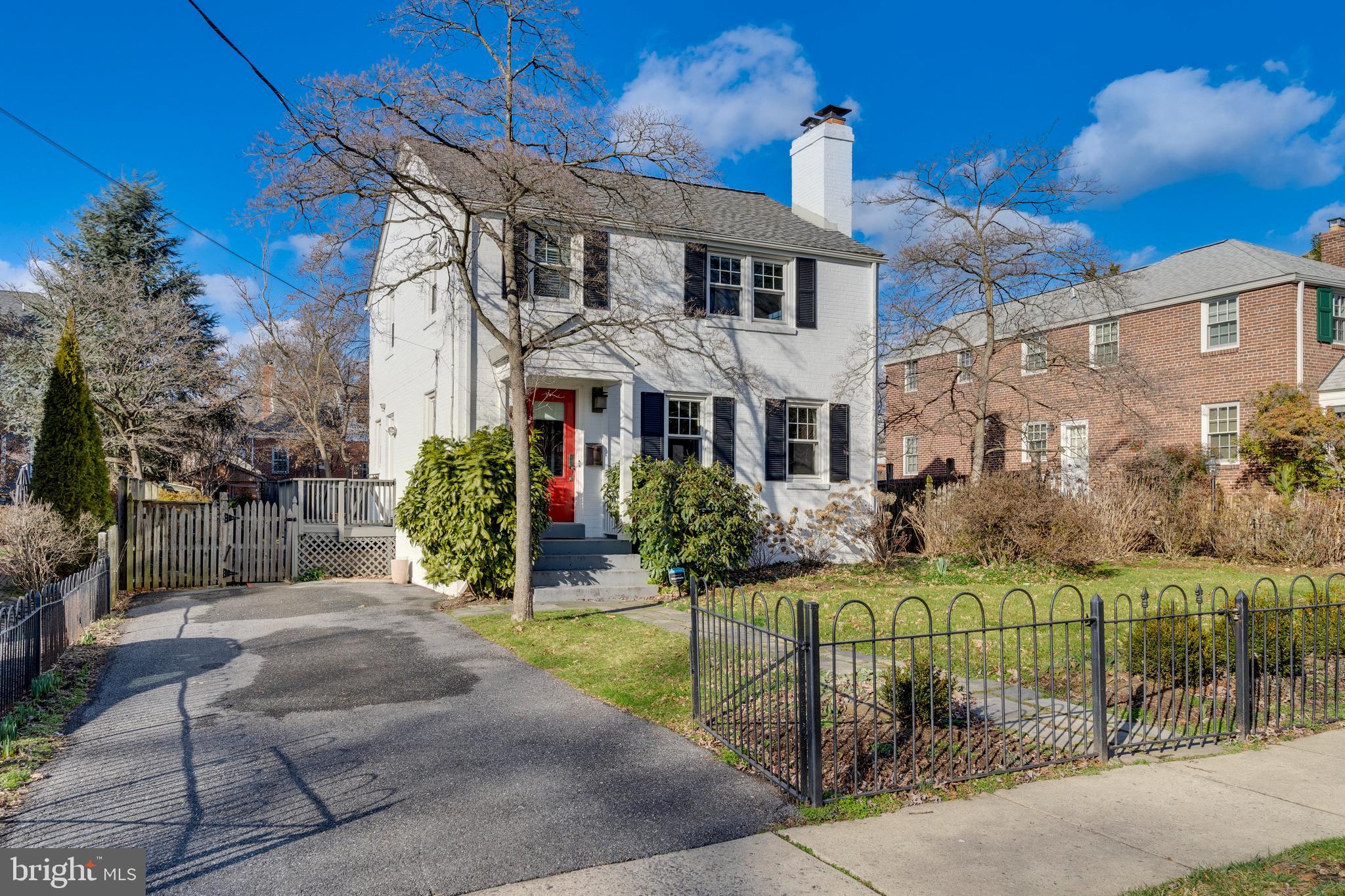 5909 Wilmett Road Bethesda, MD 20817 - Photo 3 of 40 Gallery Image 3