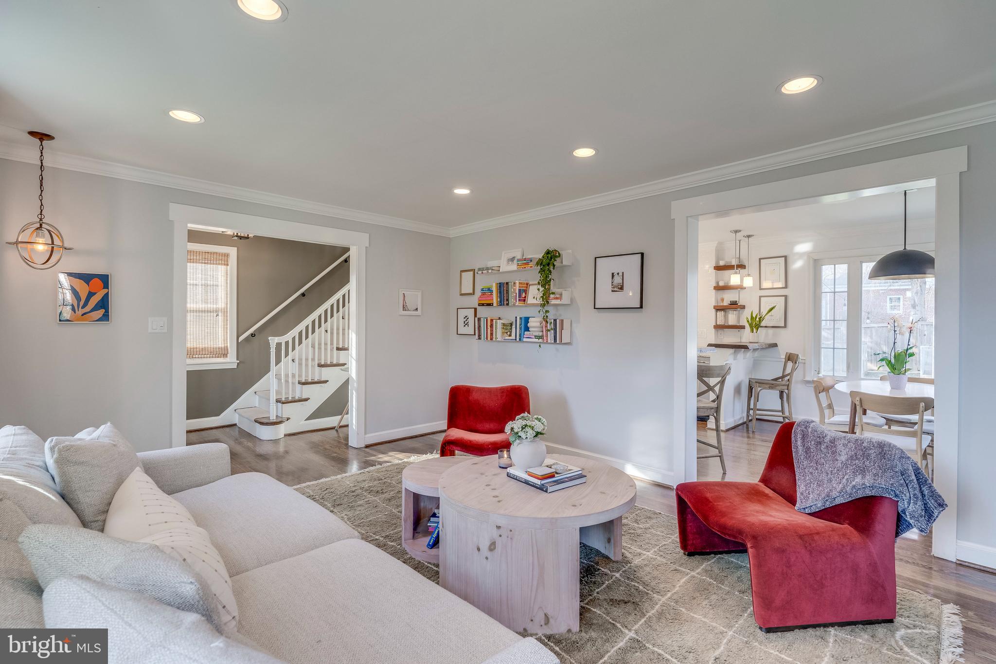 5909 Wilmett Road Bethesda, MD 20817 - Photo 9 of 40 Gallery Image 9