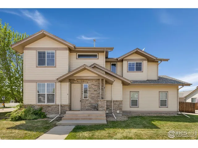 $575,000 | 2104 18th Avenue, Longmont, CO 80501