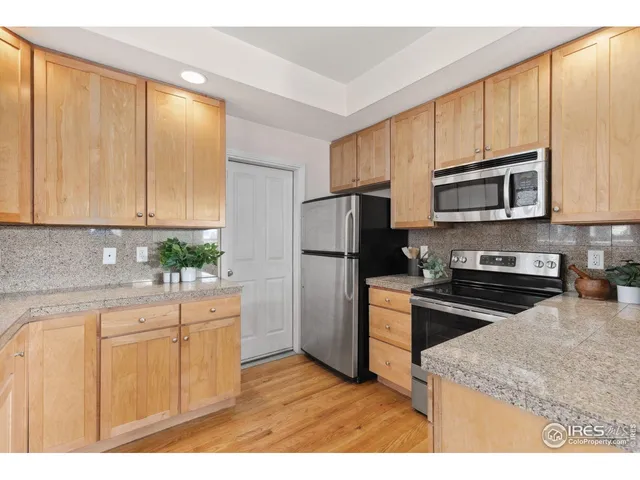 $575,000 | 2104 18th Avenue, Longmont, CO 80501