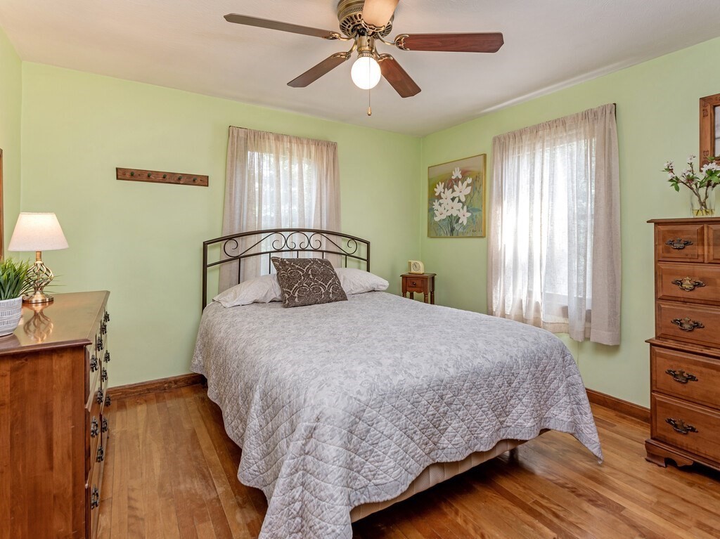 37 Ivernia Road Worcester, MA 01606 - Photo 18 of 41 Gallery Image 18