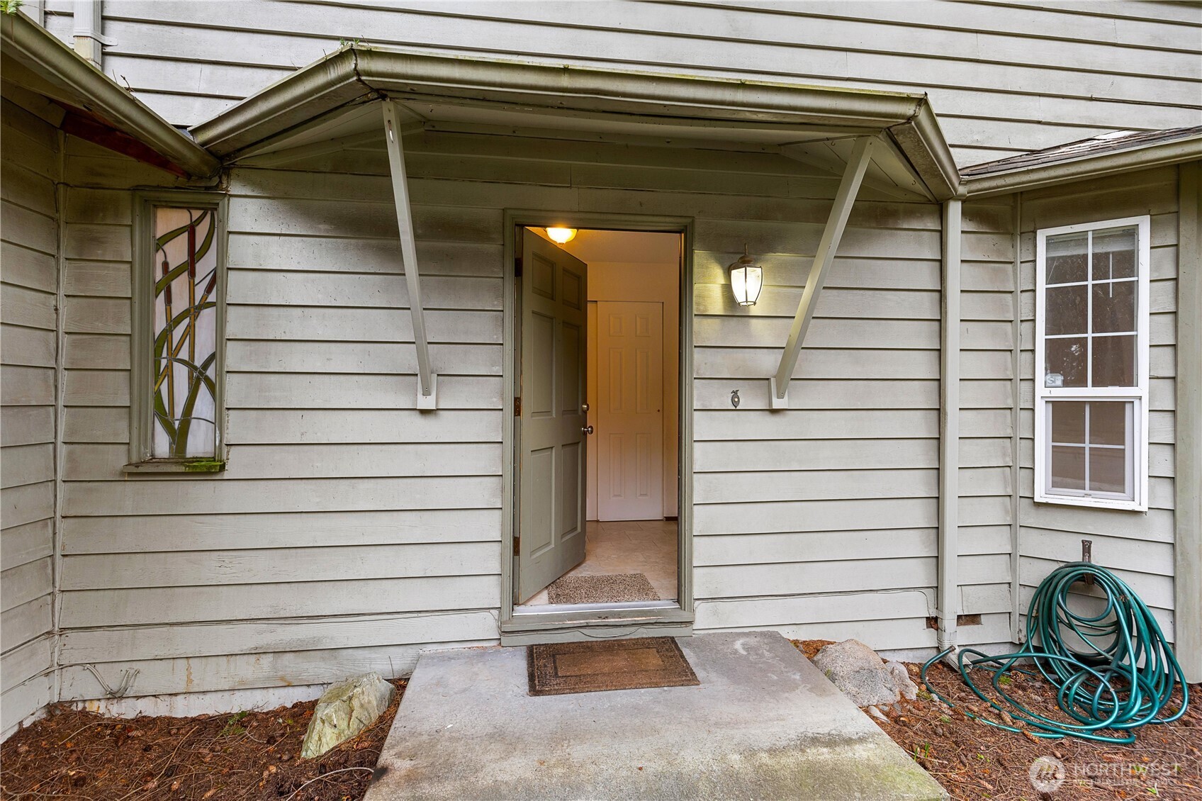 763 Southwest 10th Court Oak Harbor, WA 98277 - Photo 6 of 26