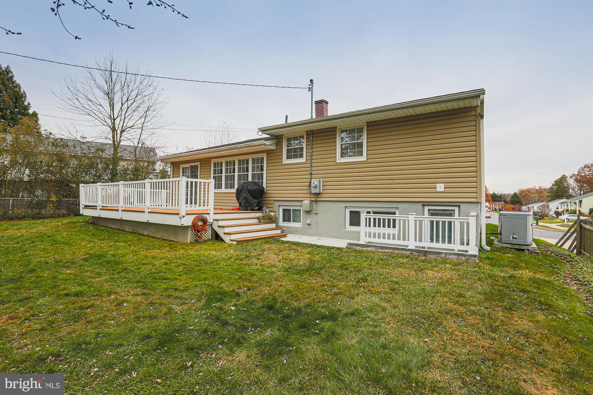 9603 Brookbend Road Baltimore, MD 21236 - Photo 12 of 63