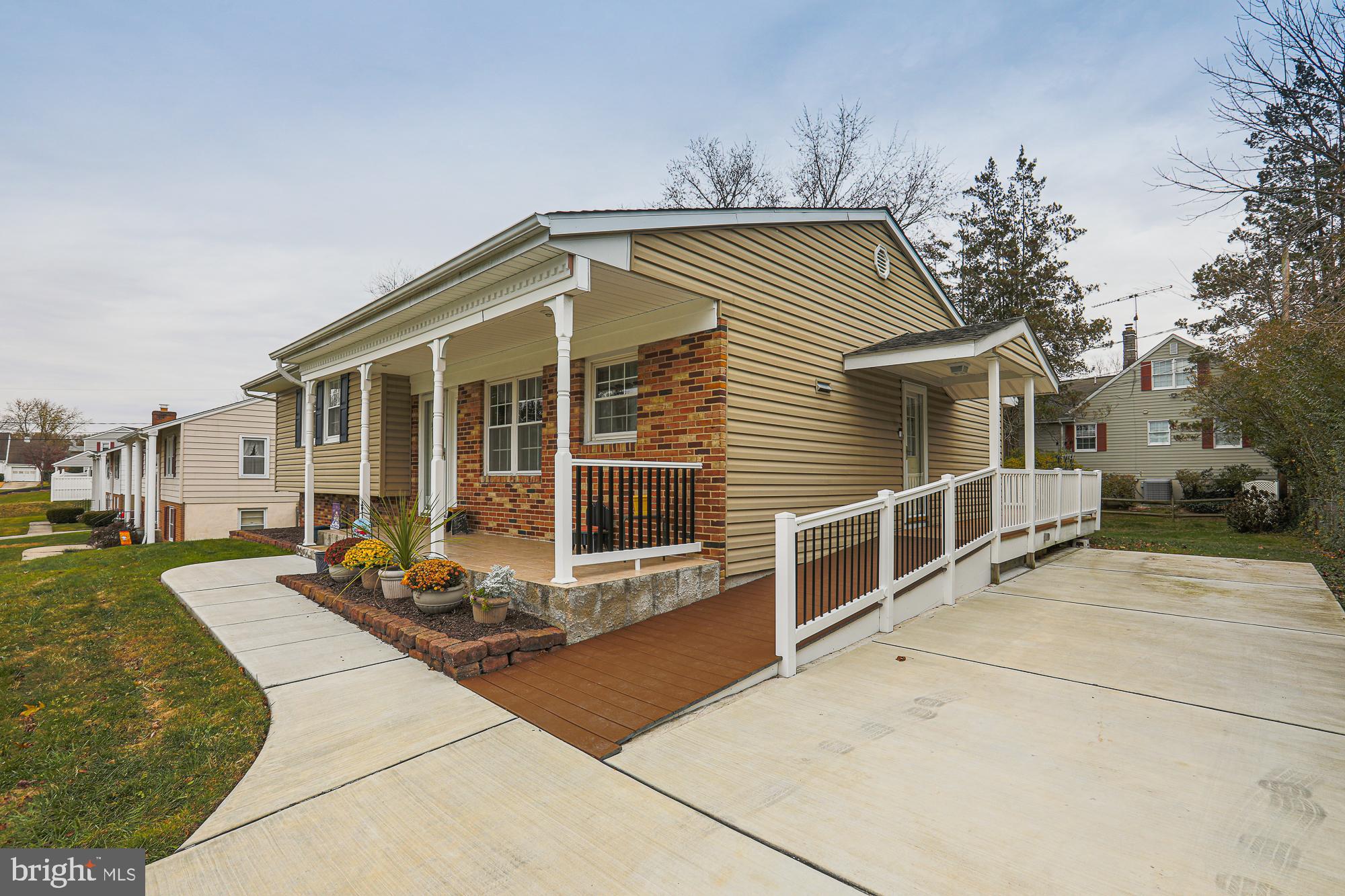 9603 Brookbend Road Baltimore, MD 21236 - Photo 3 of 63