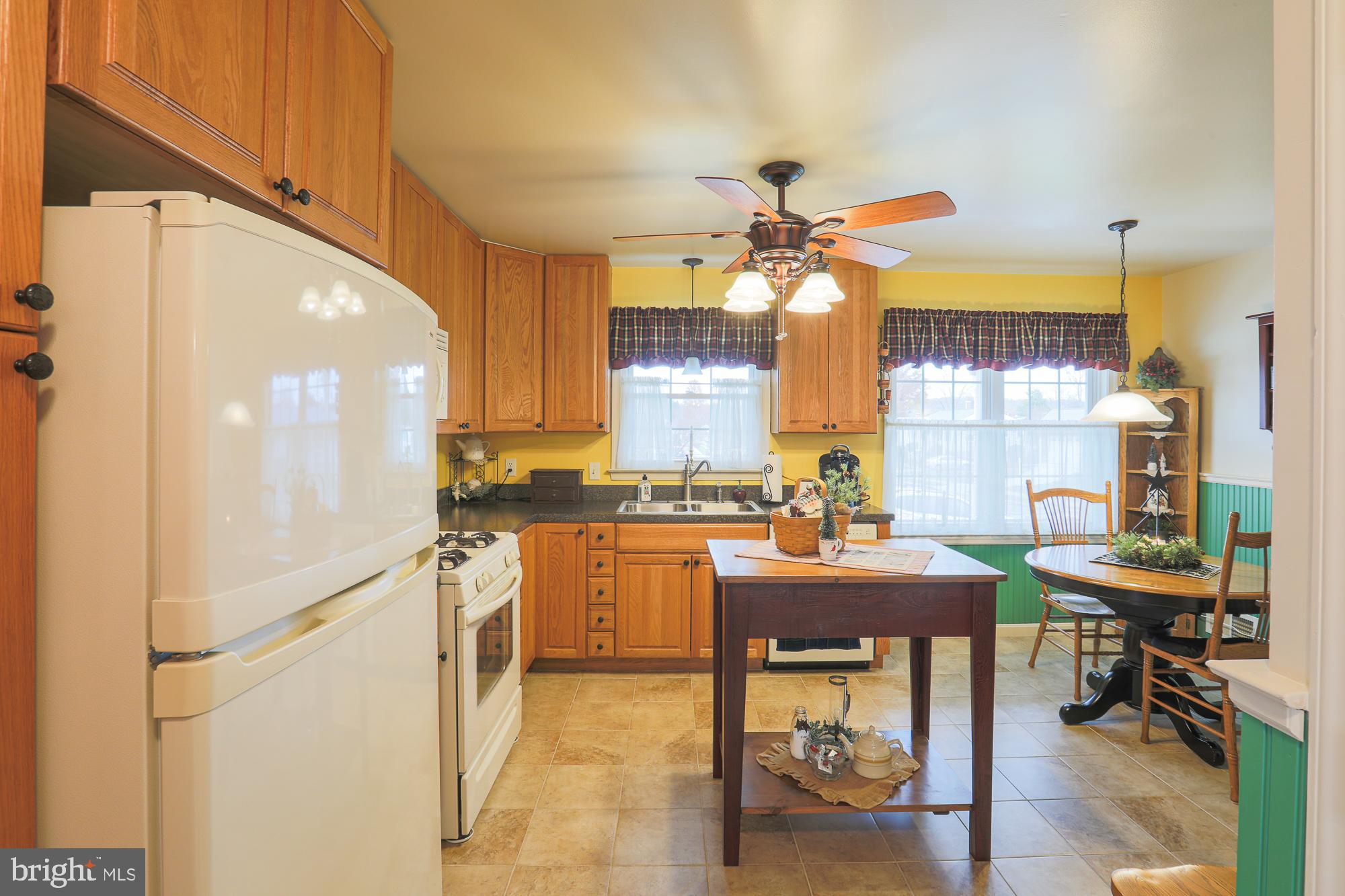 9603 Brookbend Road Baltimore, MD 21236 - Photo 38 of 63