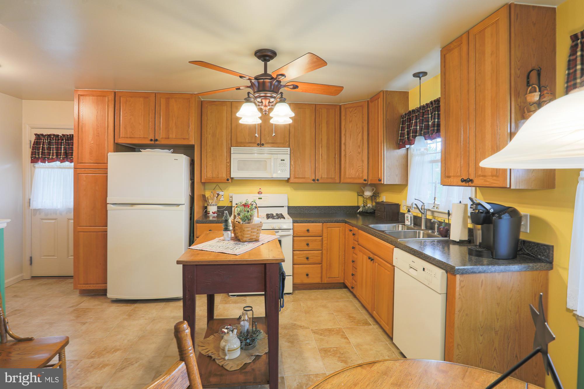 9603 Brookbend Road Baltimore, MD 21236 - Photo 45 of 63