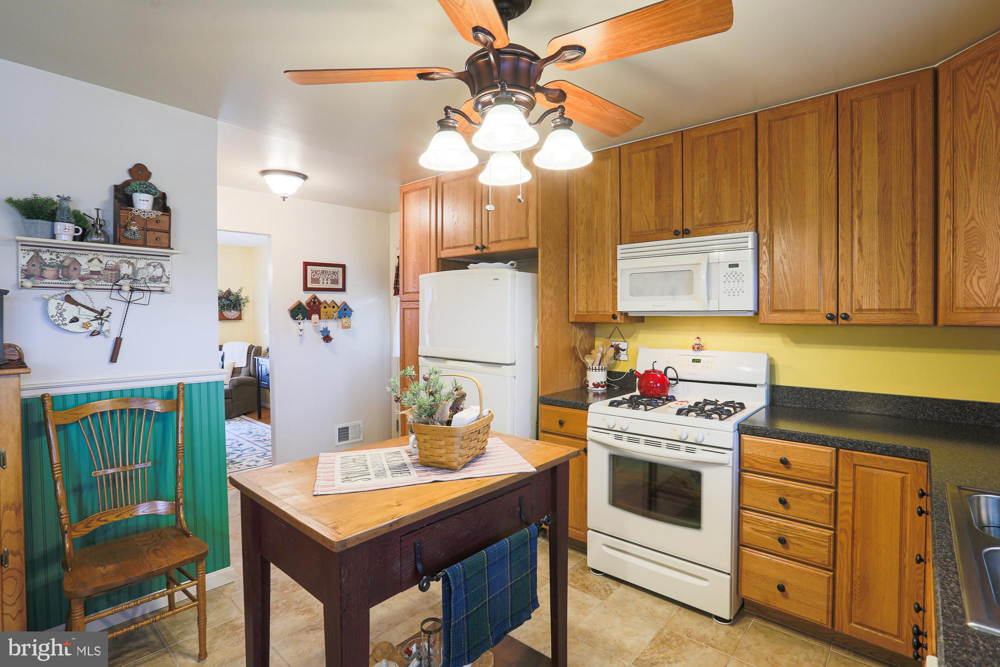 9603 Brookbend Road Baltimore, MD 21236 - Photo 47 of 63