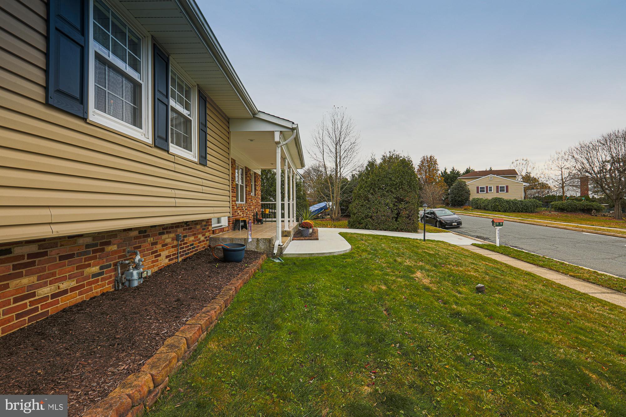 9603 Brookbend Road Baltimore, MD 21236 - Photo 9 of 63