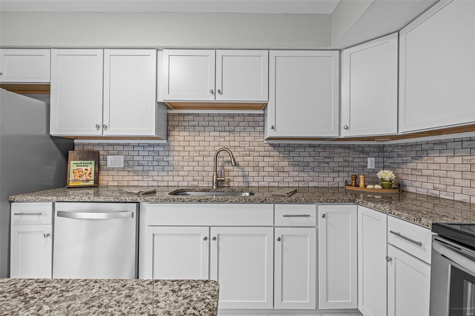 344 Bunker Hill Road Belleville, IL 62221 - Photo 18 of 39 Gallery Image 18