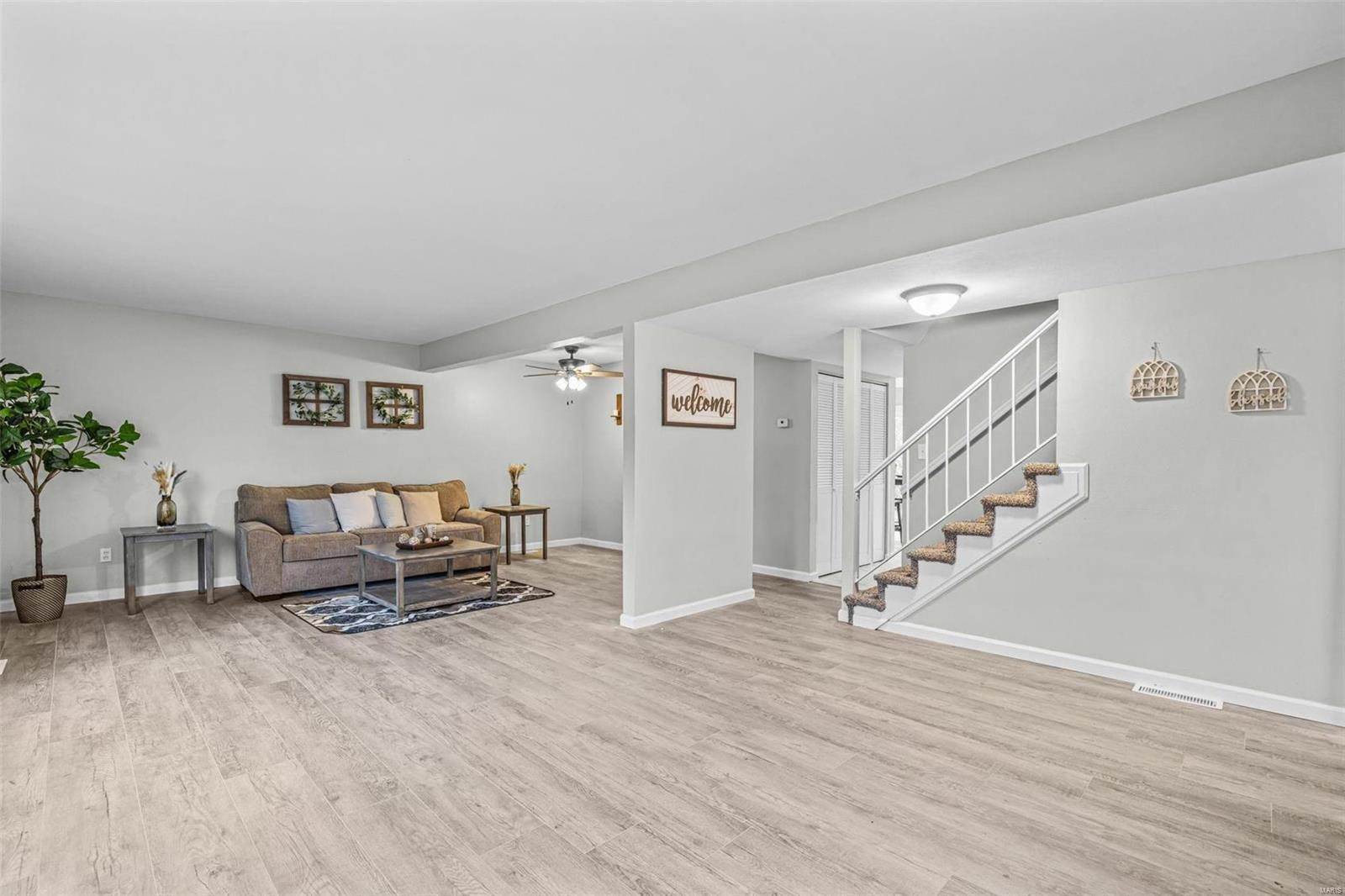 344 Bunker Hill Road Belleville, IL 62221 - Photo 3 of 39 Gallery Image 3