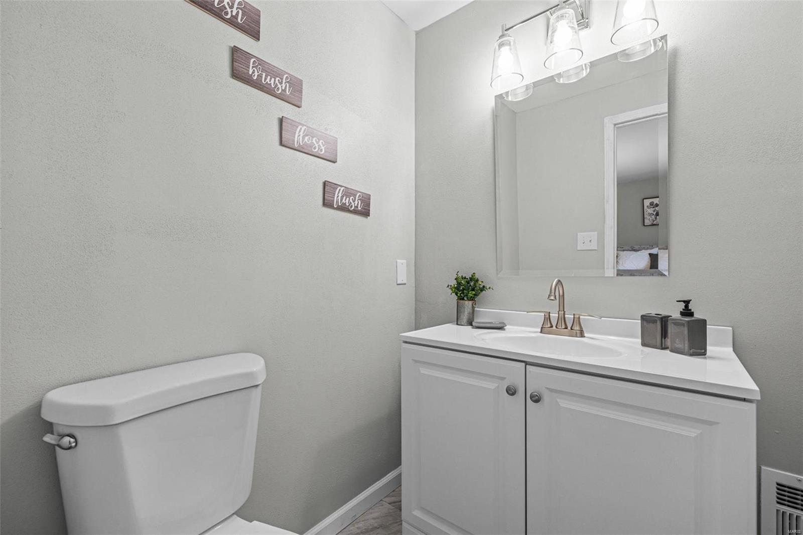 344 Bunker Hill Road Belleville, IL 62221 - Photo 33 of 39 Gallery Image 33