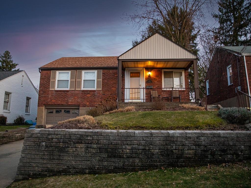532 Old Farm Road Pittsburgh, PA 15234 - Photo 1 of 20