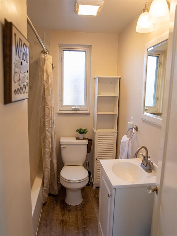 532 Old Farm Road Pittsburgh, PA 15234 - Photo 11 of 20