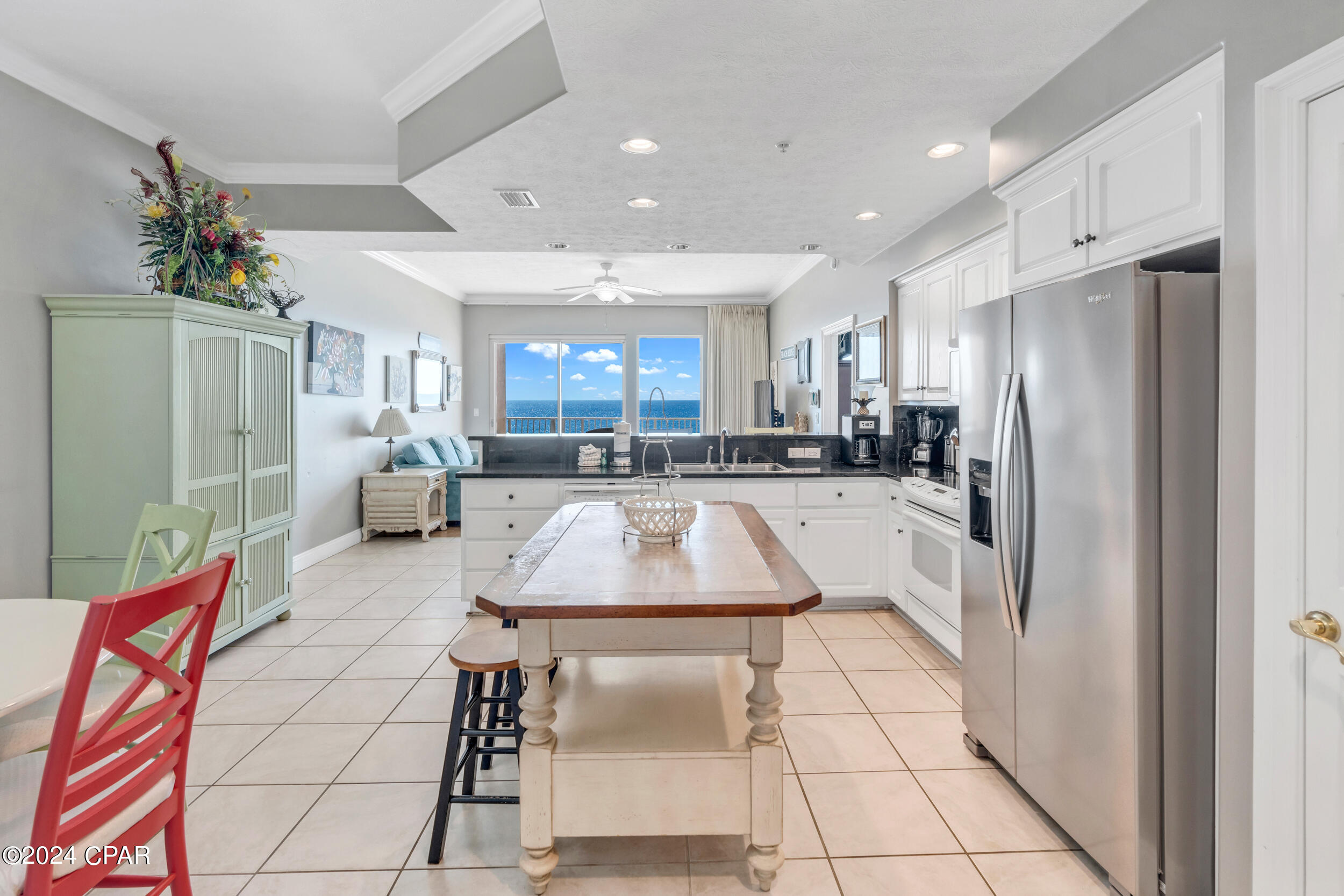 5004 Thomas Drive, Unit 305 Panama City, FL 32408 - Photo 9 of 46