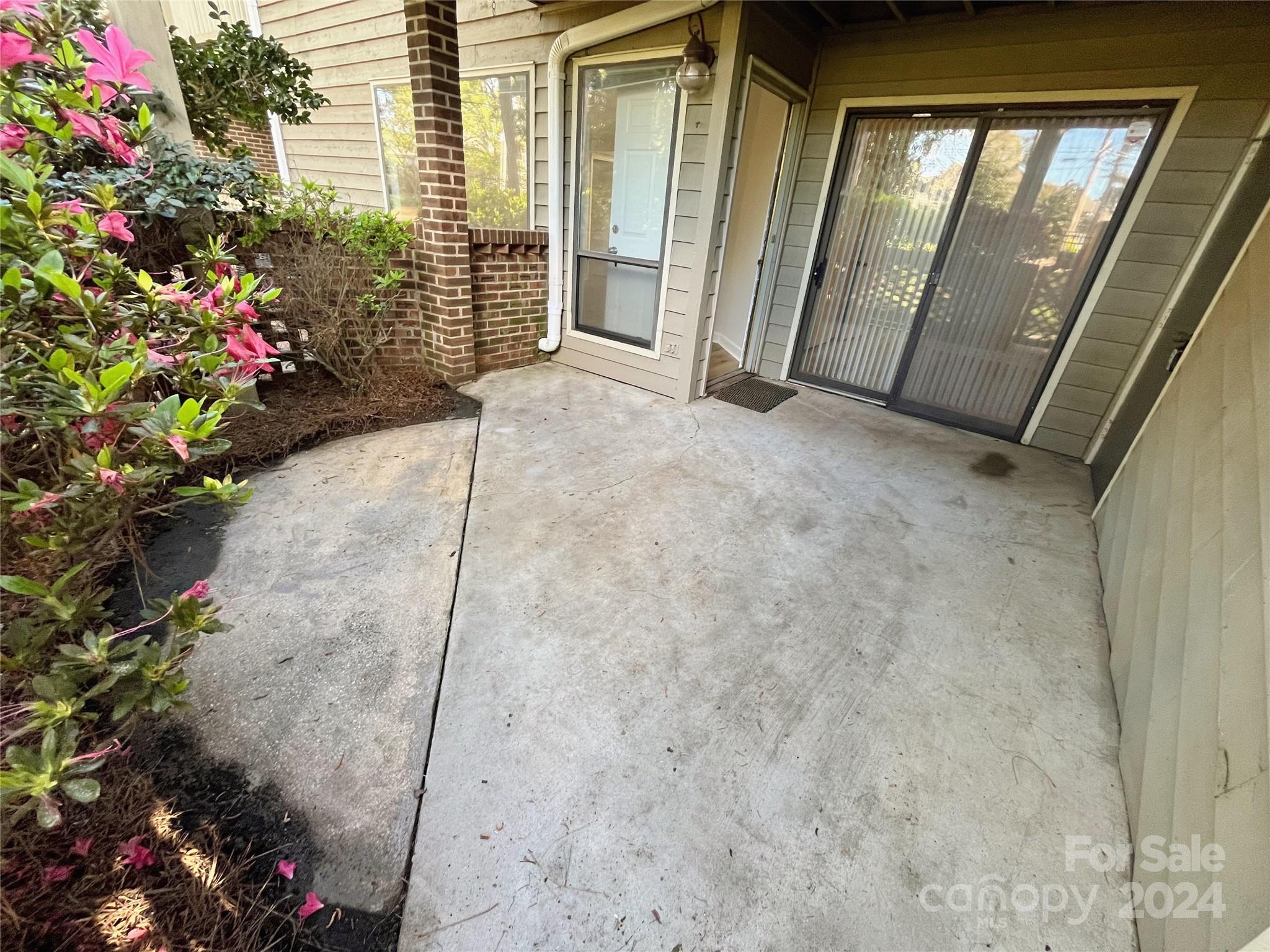 1600 Sharon Road West, Unit 3 Charlotte, NC 28210 - Photo 5 of 13 Gallery Image 5