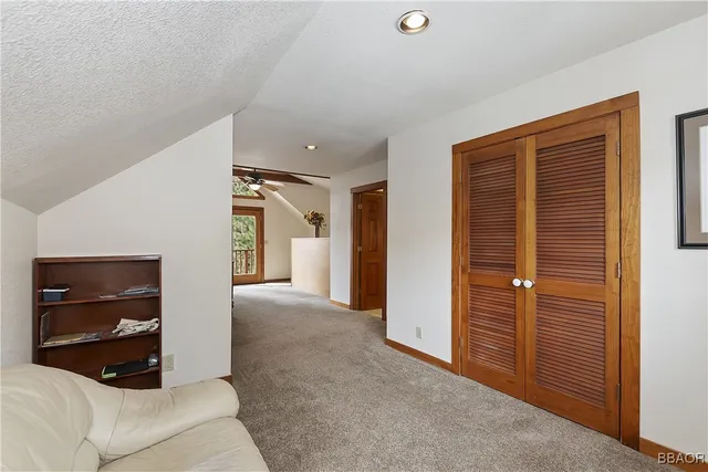 $1,100,000 | 39128 North Shore Drive, Fawnskin, CA 92333