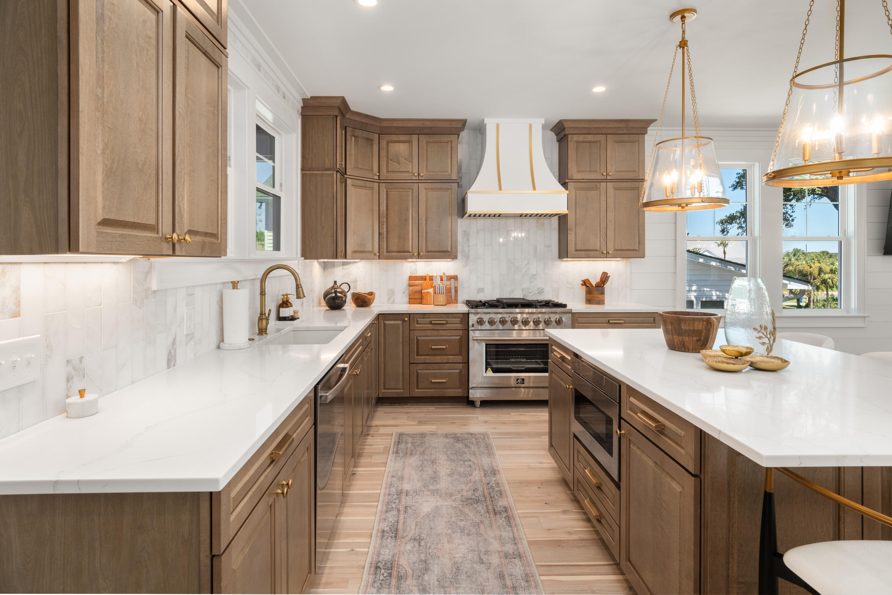 42 Battery Park Road Edisto Island, SC 29438 - Photo 4 of 59 42 Battery Park Rd_Eterna_Media-36