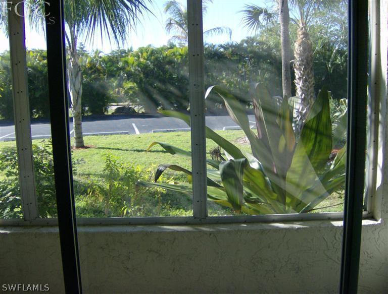 8141 Country Road, Unit 102 Fort Myers, FL 33919 - Photo 2 of 7 Gallery Image 2