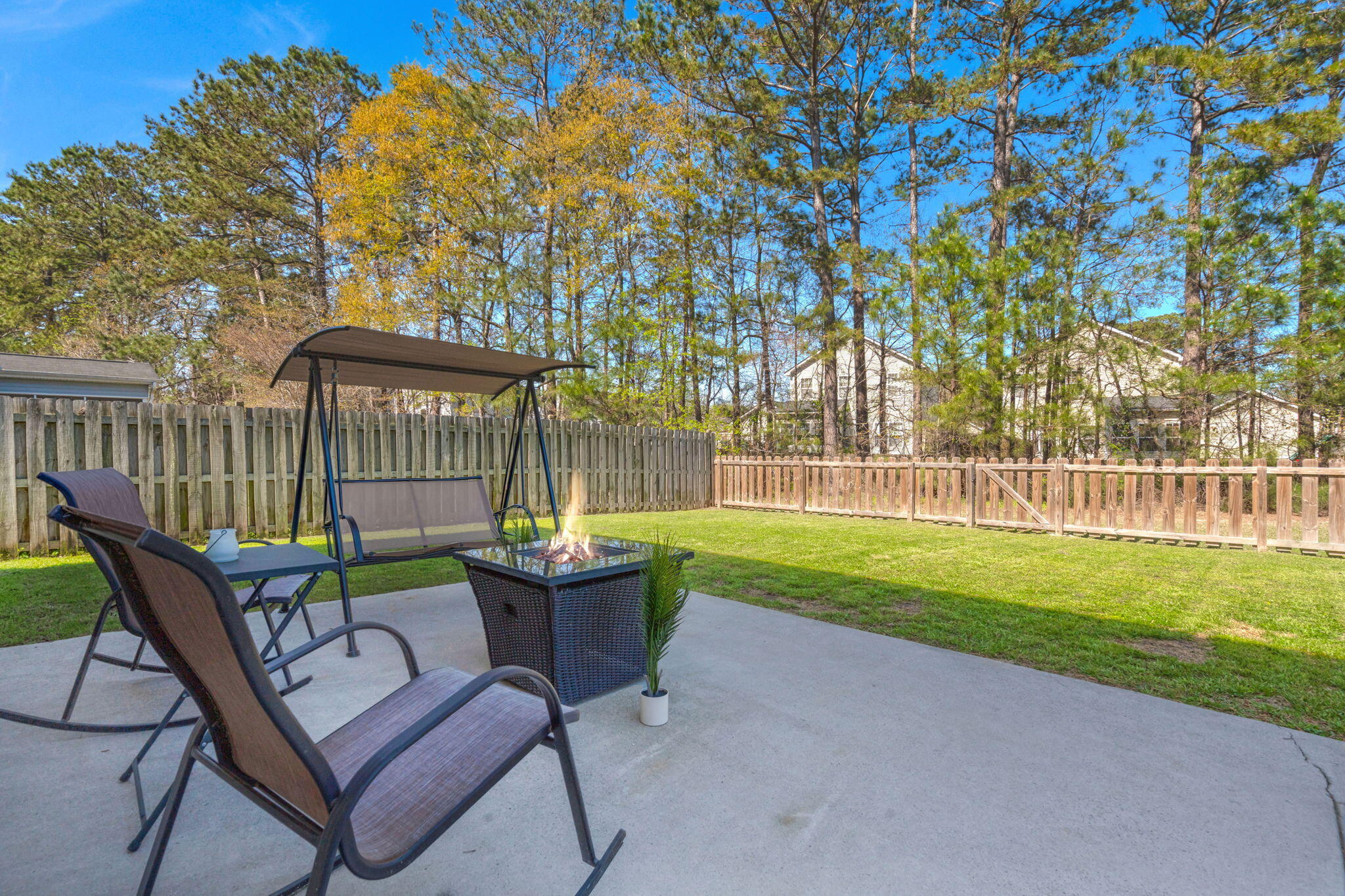 206 Alpine Road Summerville, SC 29485 - Photo 34 of 42 44
