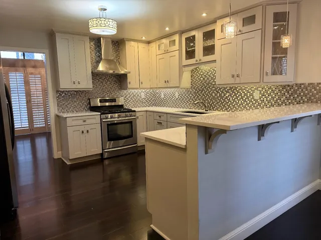 $6,000 | 1125 Royal Lane, San Carlos, CA 94070