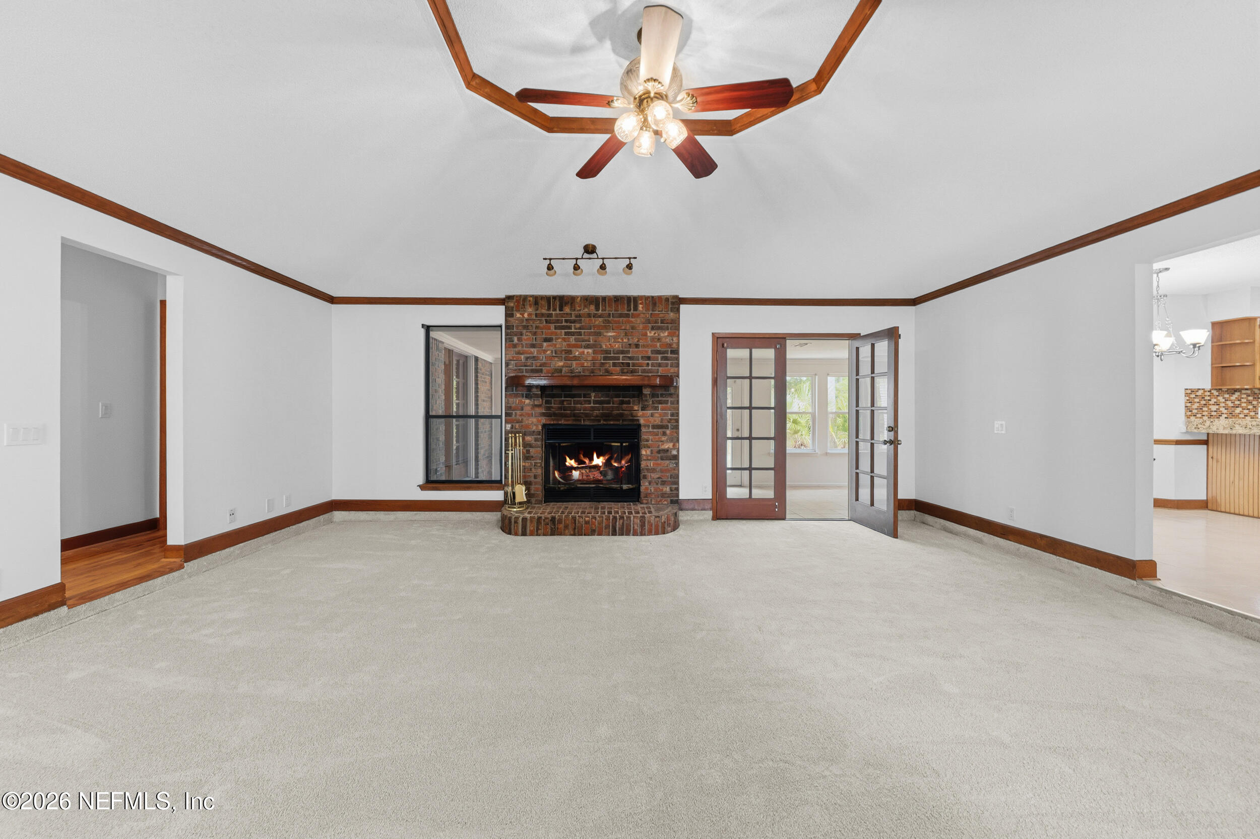 10428 Crystal Springs Road Jacksonville, FL 32221 - Photo 11 of 31 Open and Large