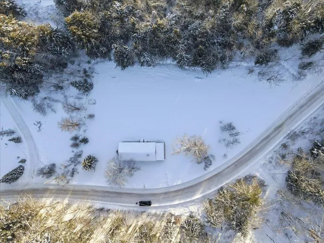 $334,000 | 1910 Stevens Brook Road, Duxbury, VT 05676