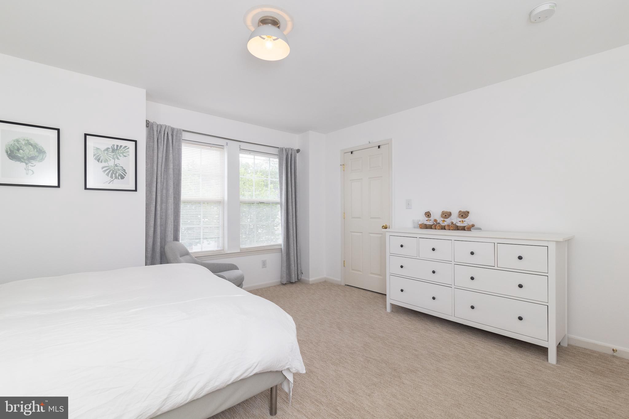 2 York Road Princeton Junction, NJ 08550 - Photo 26 of 36