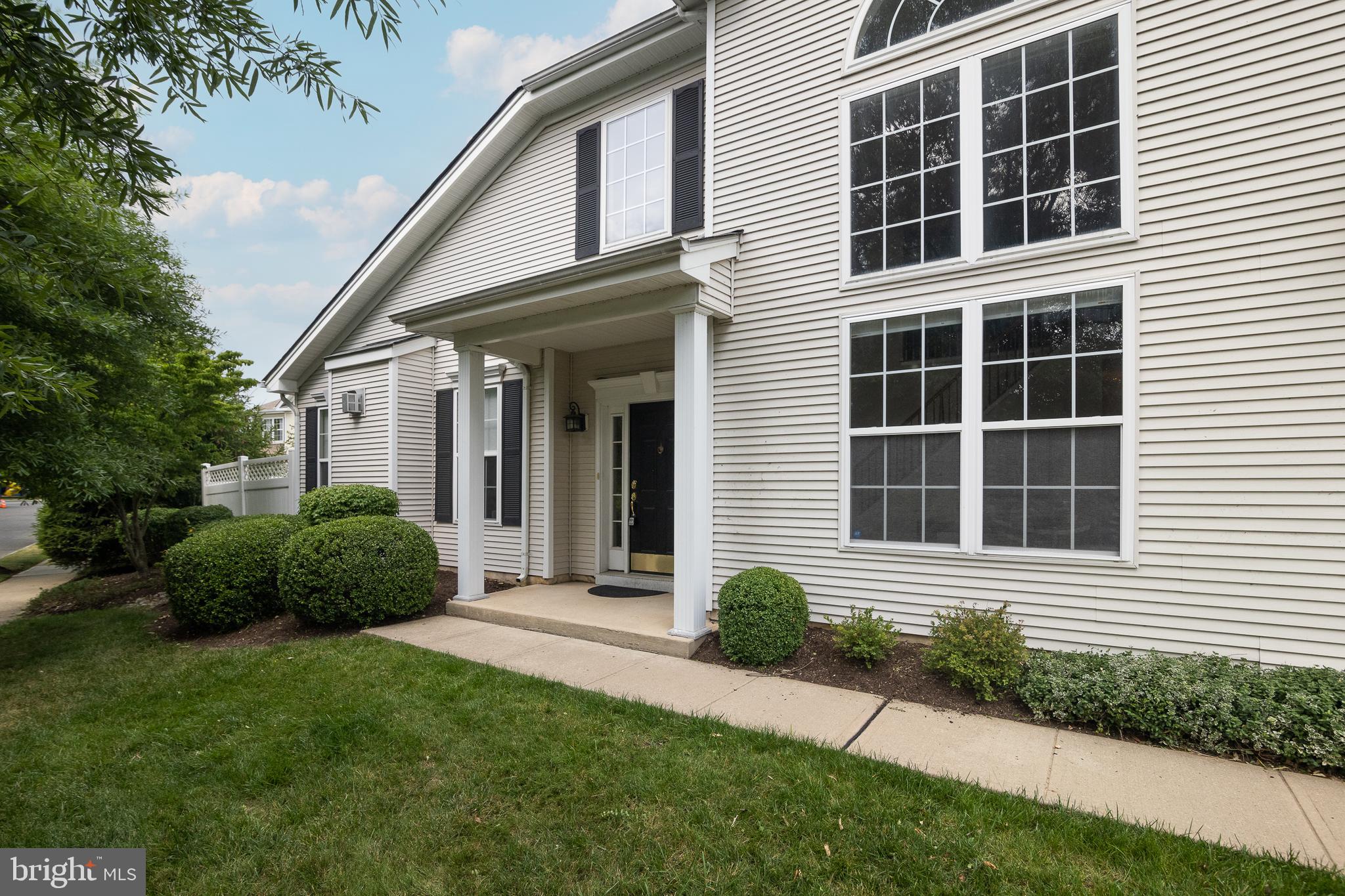 2 York Road Princeton Junction, NJ 08550 - Photo 3 of 36