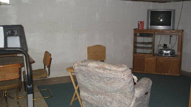 2214 West Overhill Road Peoria, IL 61615 - Photo 9 of 9 Gallery Image 9