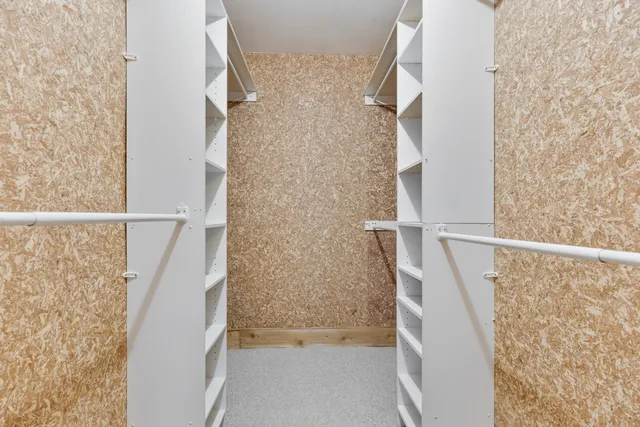 $284,900 | 375 Pinetree Lane, Unit D1, Schaumburg, IL 60193