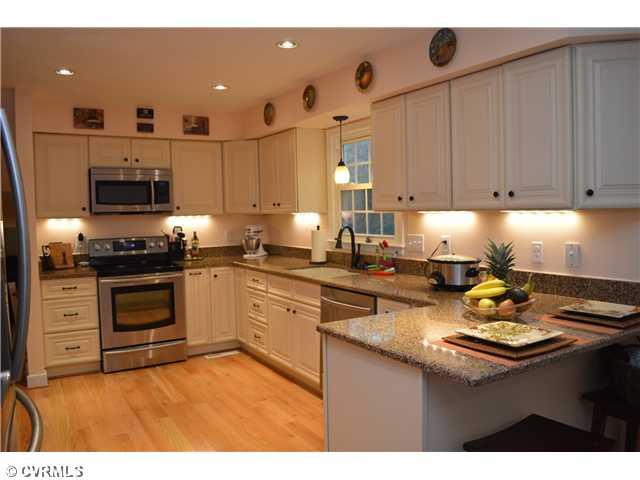 11001 Chalkley Road Chester, VA 23831 - Photo 3 of 24
