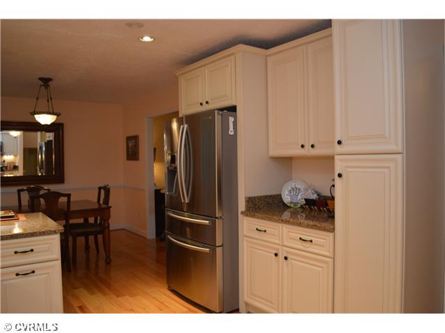 11001 Chalkley Road Chester, VA 23831 - Photo 5 of 24