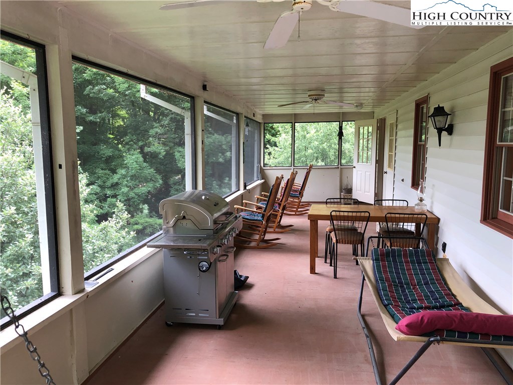 2052 Longhope Road Todd, NC 28684 - Photo 11 of 22 Gallery Image 11
