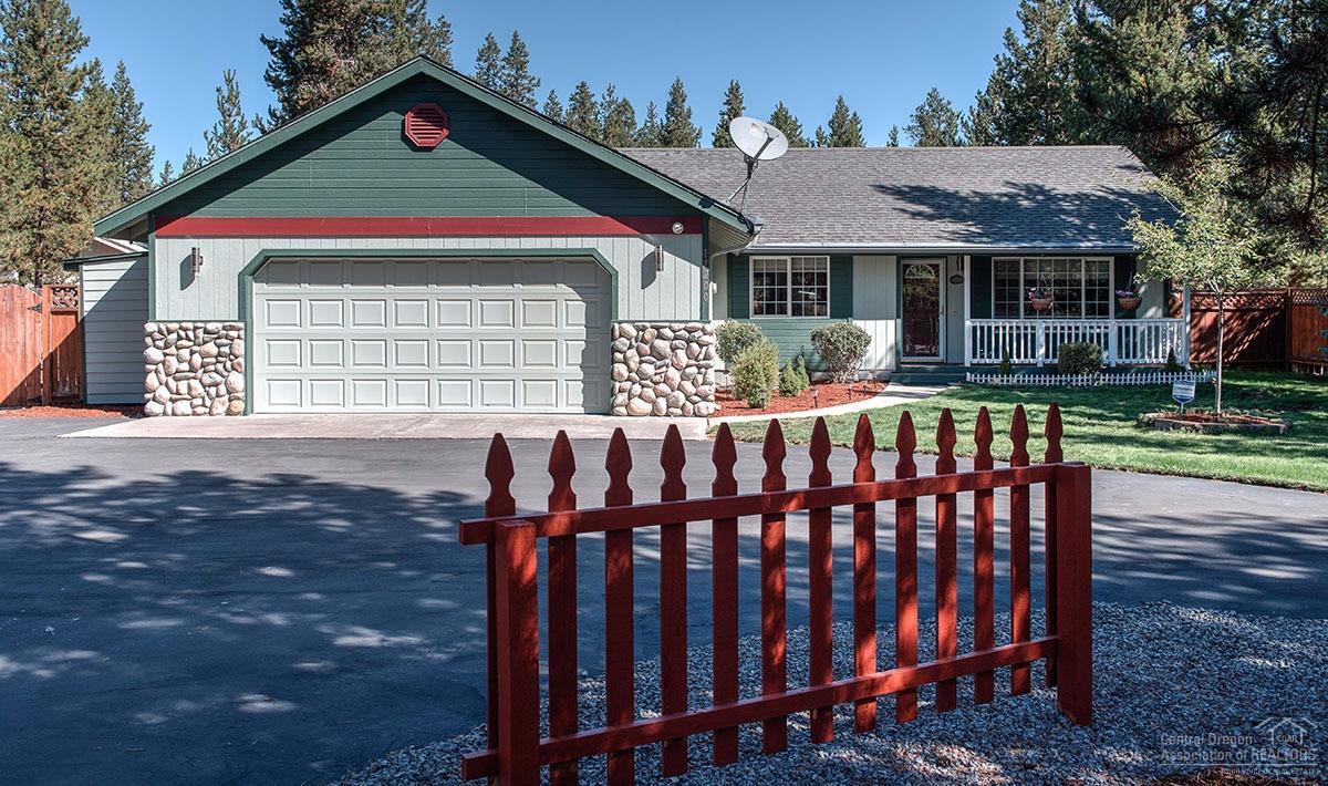 17200 Gadwall Road Bend, OR 97707 - Photo 1 of 25 Primary Photo