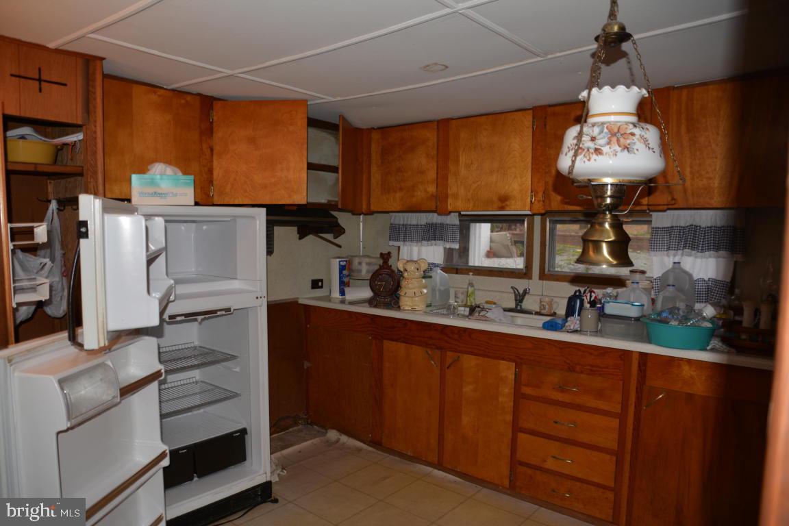 5558 Bossler Road Elizabethtown, PA 17022 - Photo 5 of 8 Gallery Image 5