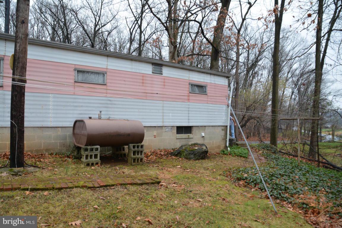 5558 Bossler Road Elizabethtown, PA 17022 - Photo 7 of 8 Gallery Image 7