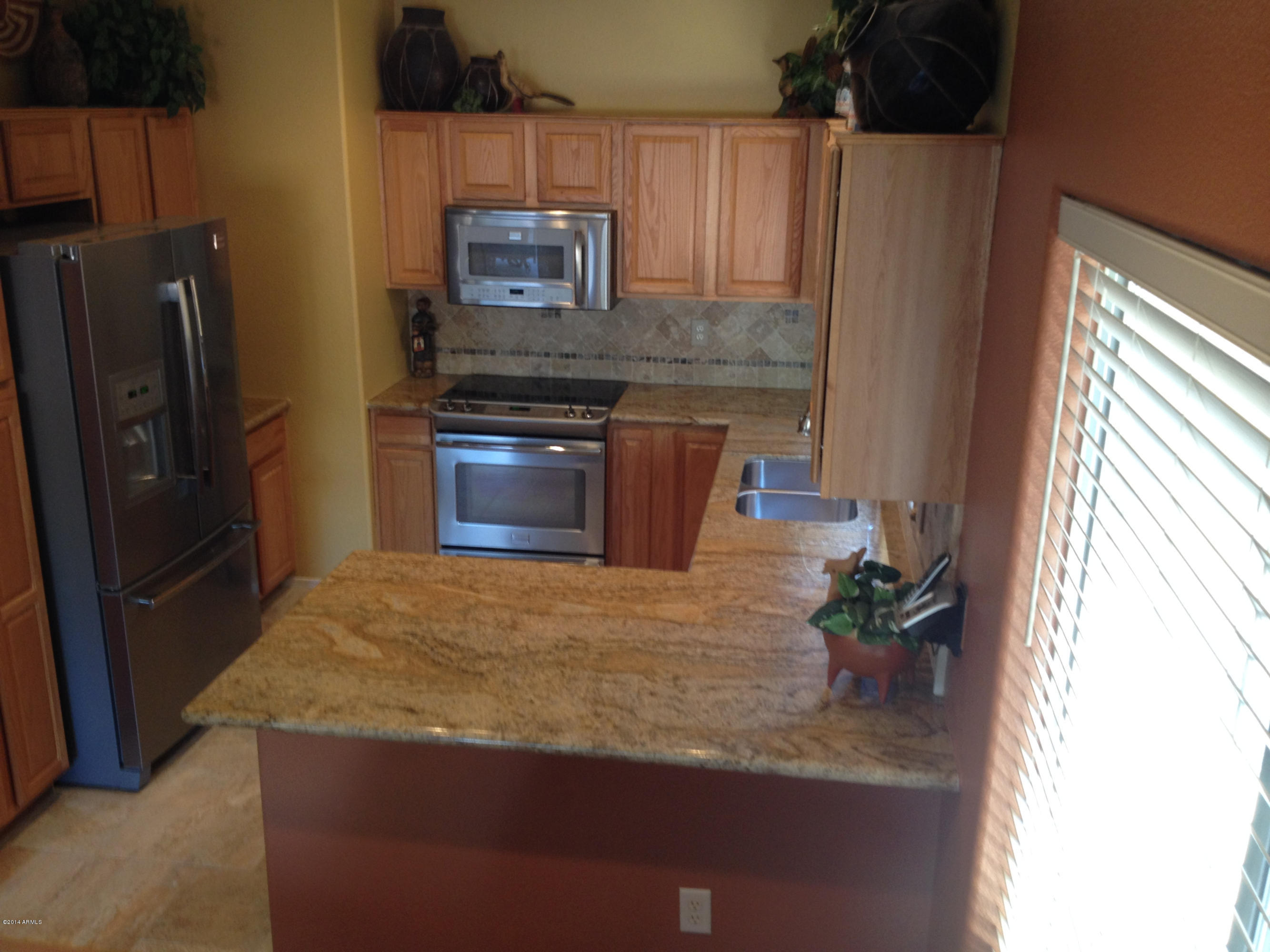 4361 South Rim Court Gilbert, AZ 85297 - Photo 32 of 51 Kitchen