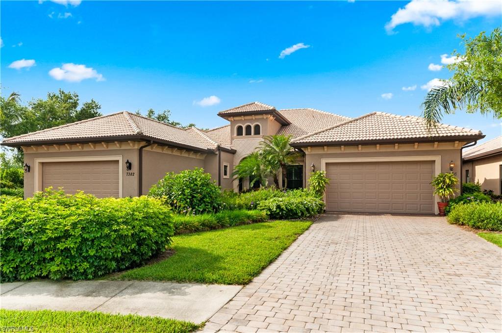 7386 Moorgate Point Way Naples, FL 34113 - Photo 2 of 13 Gallery Image 2