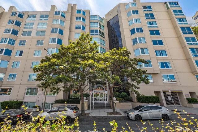 $619,000 | 111 Chestnut Street, Unit 512, San Francisco, CA 94111