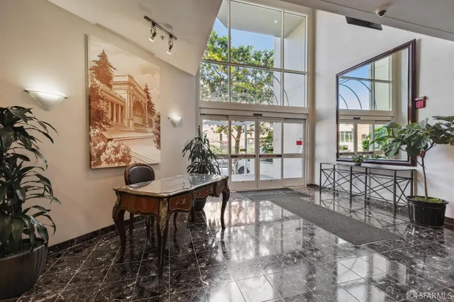 $619,000 | 111 Chestnut Street, Unit 512, San Francisco, CA 94111