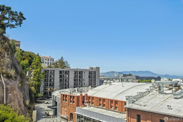 $619,000 | 111 Chestnut Street, Unit 512, San Francisco, CA 94111