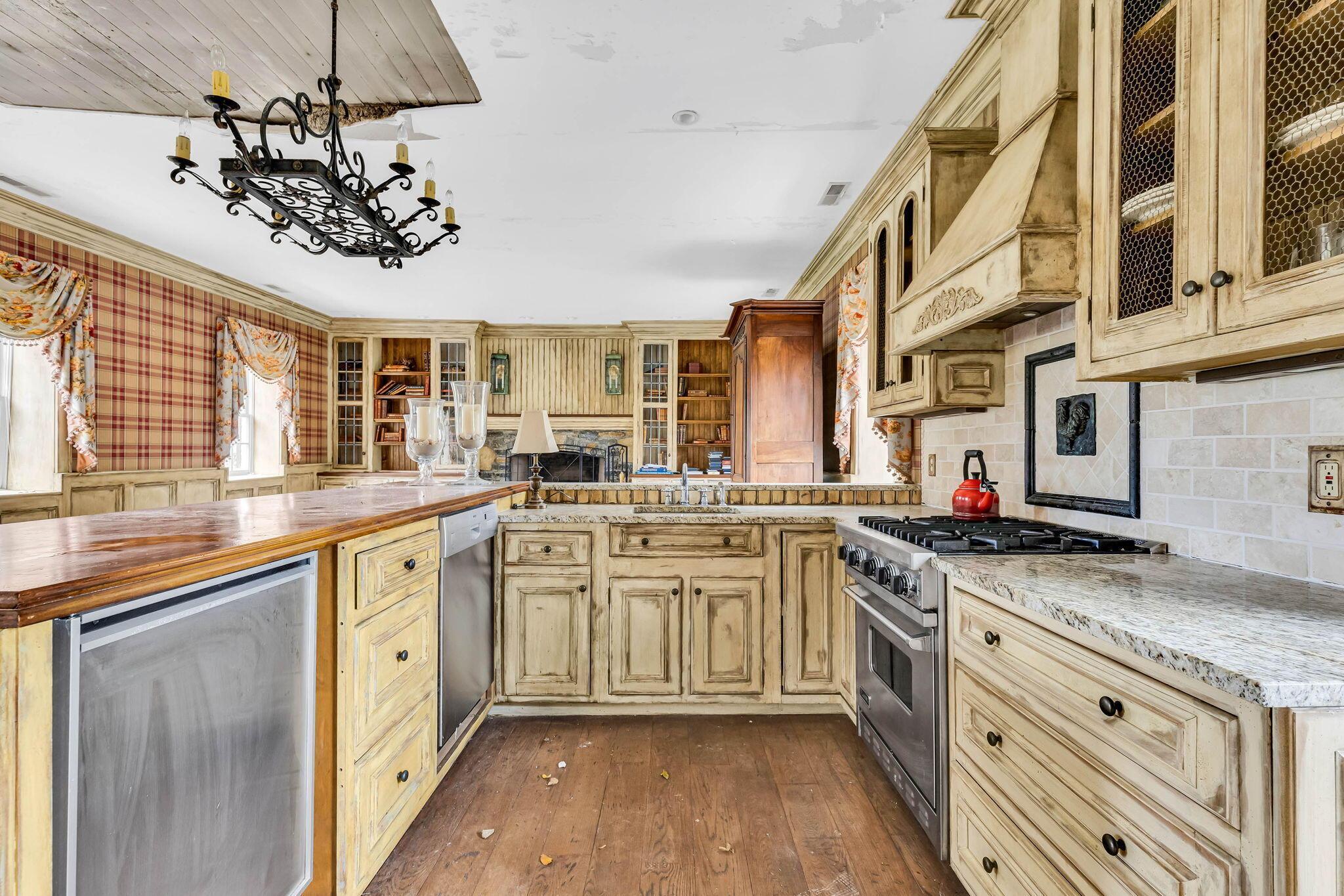 7805 Brill Road Cincinnati, OH 45243 - Photo 131 of 139 131-web-or-mls-7805BrillRoadGuestHouseIn