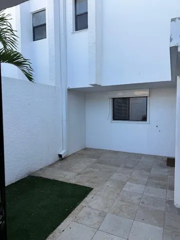 a view of a livingroom with an oven